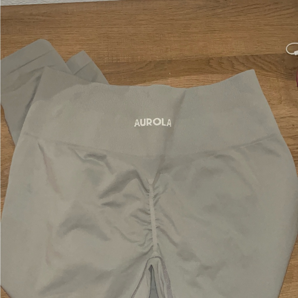 AUROLA Women's Gray Leggings